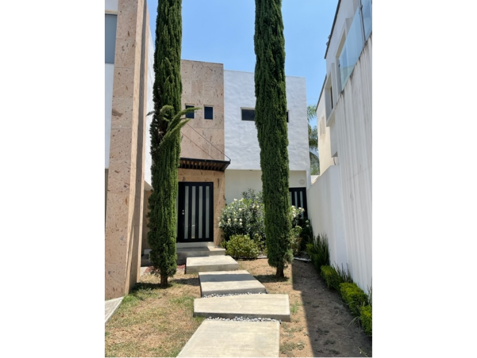 Casa en Renta en La Rioja fraccionamiento privado HZ - 1
