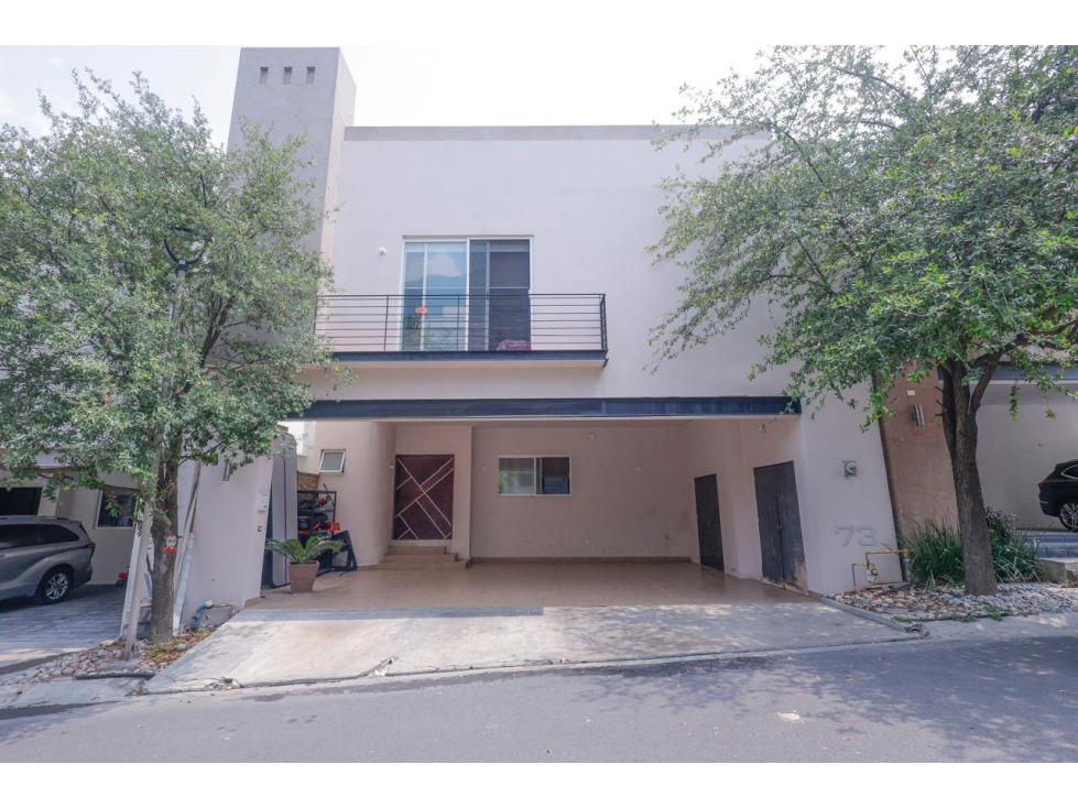 CASA EN VENTA Col.Olinca 4° sector, Santa Catarina N.L.ECM - 1