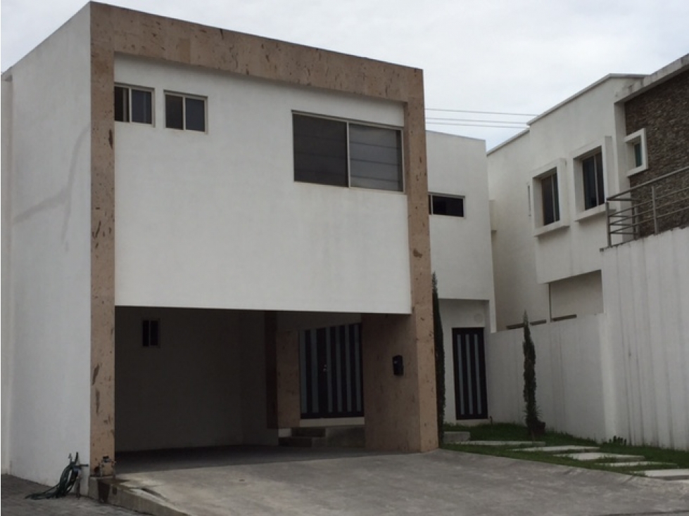 Casa en Renta en La Rioja fraccionamiento privado HZ - 2