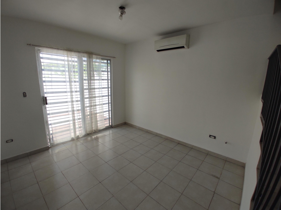RADICA Casa en Renta EQUIPADA en Apodaca MZC () — foto 4