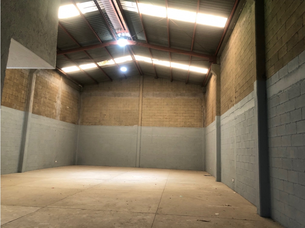 BODEGA EN VENTA AMO - 5