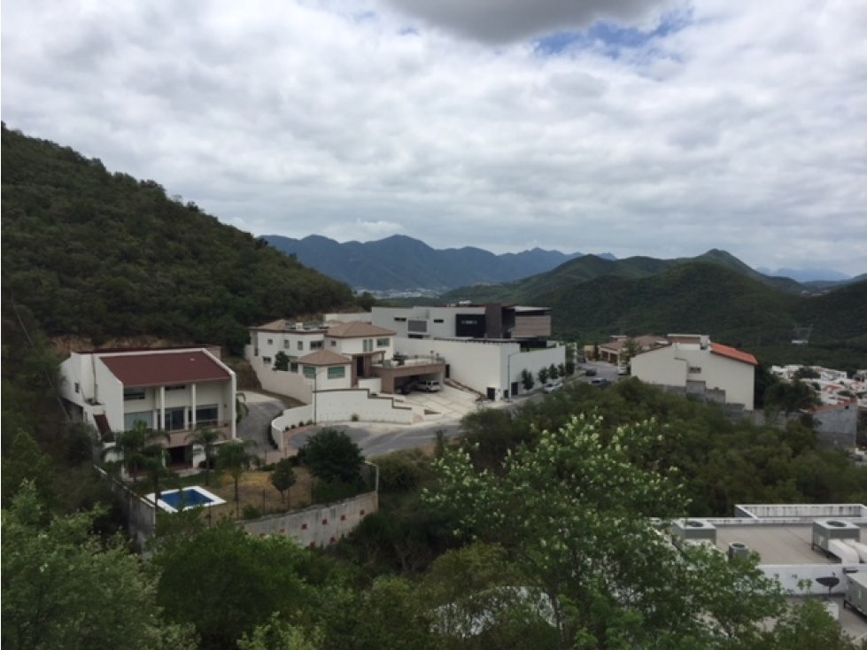Terreno en Venta San Michelle Zona Sierra Alta Carretera Nacional HZ - 4