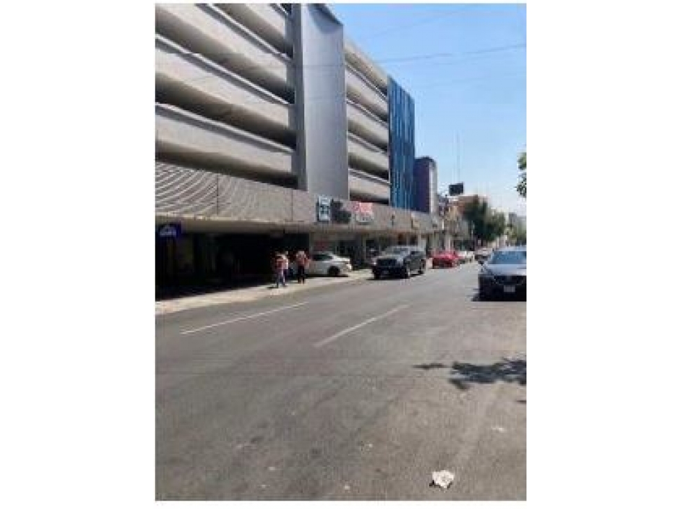 LOCAL DE 68 M 2 EN PLENO CENTRO DE MONTERREY INTENSO FLUJO PEATONAL — foto 4