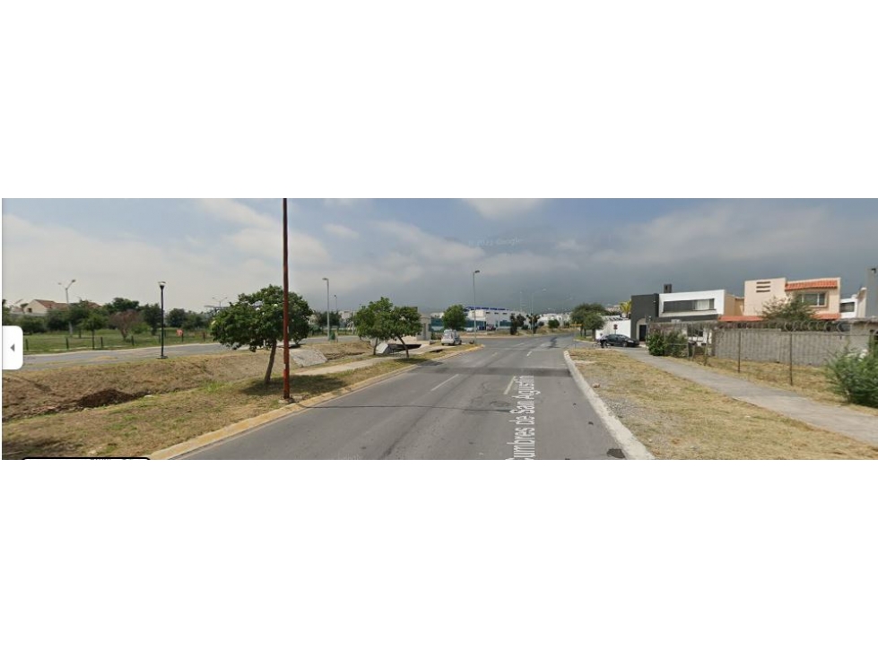 TERRENO EN RENTA ESQUINA AREA PONIENTE CUMBRES SAN AGUSTIN 1750M 2 - 3