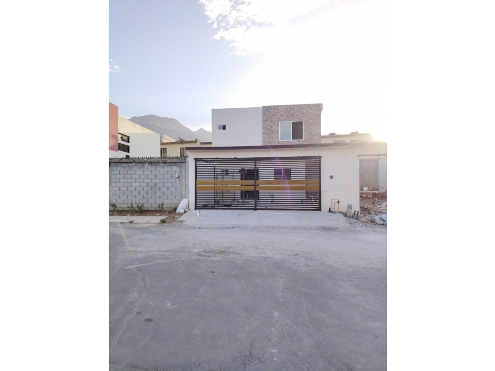 CASA NUEVA CUMBRES DIAMANTE MONTERREY 137 M2 $ 4.400.000 - 1