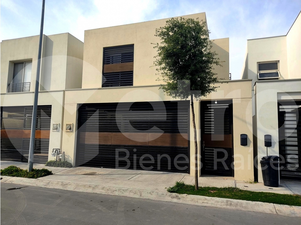 Casa en Renta AMUEBLADA en Apodaca MZC — foto 2