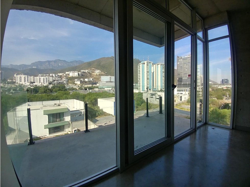 Oficina en Renta 39m2 5 nivel ubicada en Valle Oriente MZC — foto 5