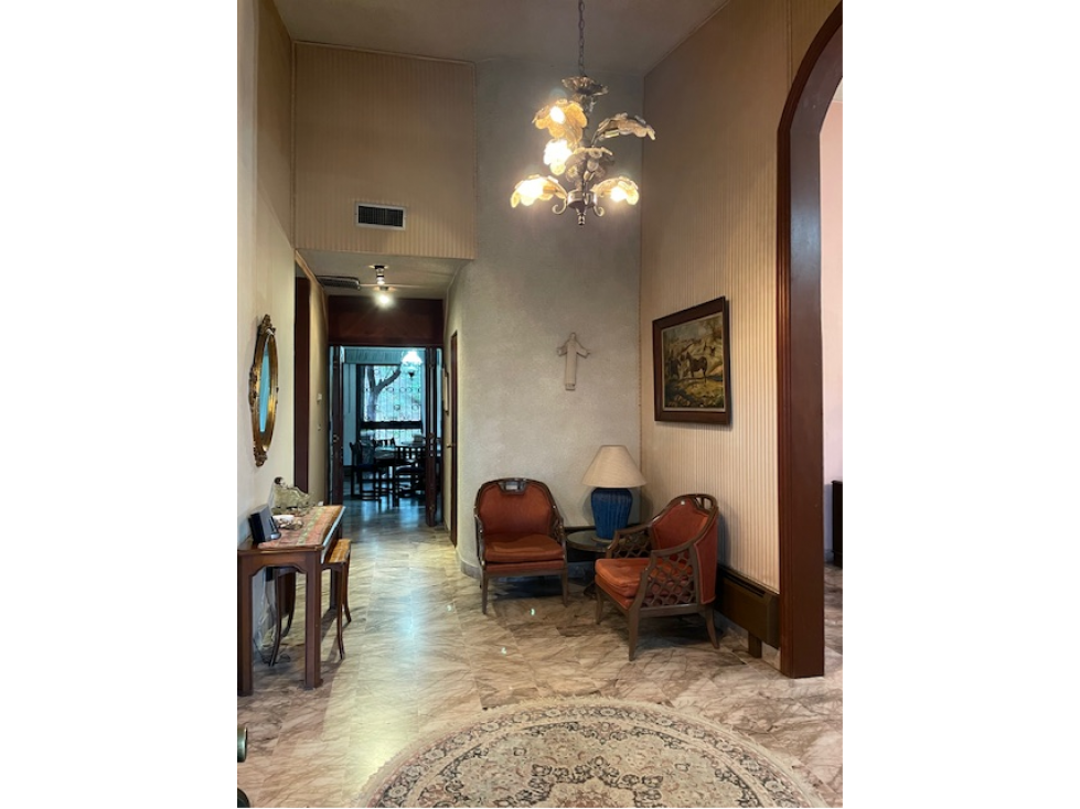 CASA EN VENTA SAN PATRICIO A UNA CUADRA DE ALFONSO REYES hz - 3