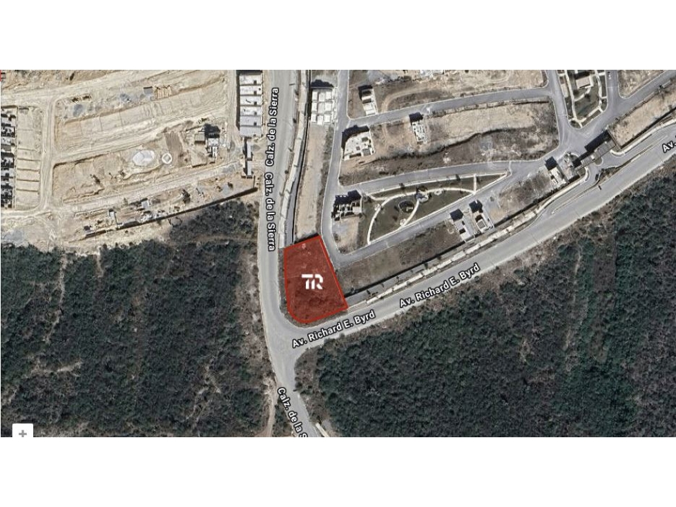 TERRENO COMERCIAL ESQUINA VENTA DOMINIO CUMBRES 2135 M2 $ 39.200.00 — foto 2