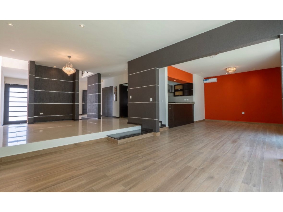 CASA EN VENTA BOSQUES DEL VERGEL ZONA CARRETERA NACIONAL hz — foto 4