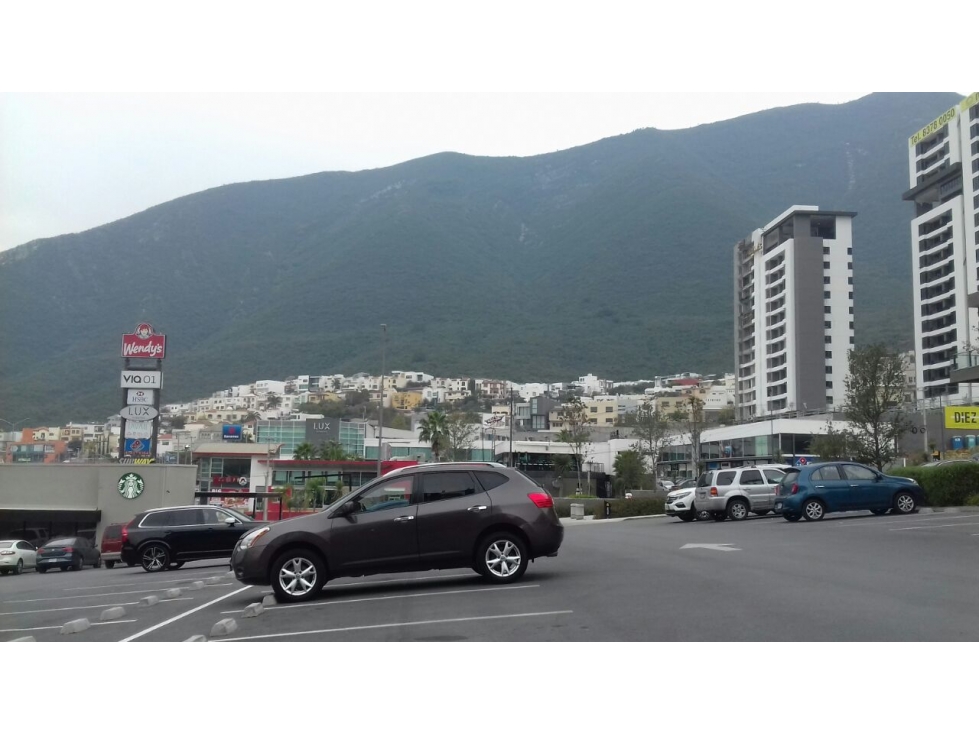 EXCELENTE LOCAL EN RENTA 2 NIVEL SAN JERONIMO 102 M 2 $ 40.500 — foto 4