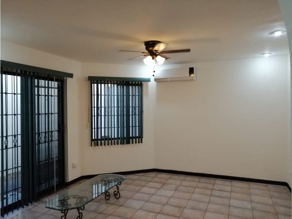 Casa en Renta Valle de Anahuac MST - 4