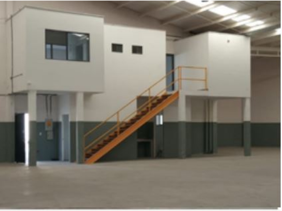 EXCELENTE BODEGA LISTA PARA RENTAR APODACA 1121 M 2 $ 131.600 - 2