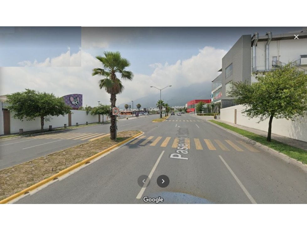 TERRENO DE 1029 M 2 EN ESQUINA EN CUMBRES 100 M DE AV LEONES MAO