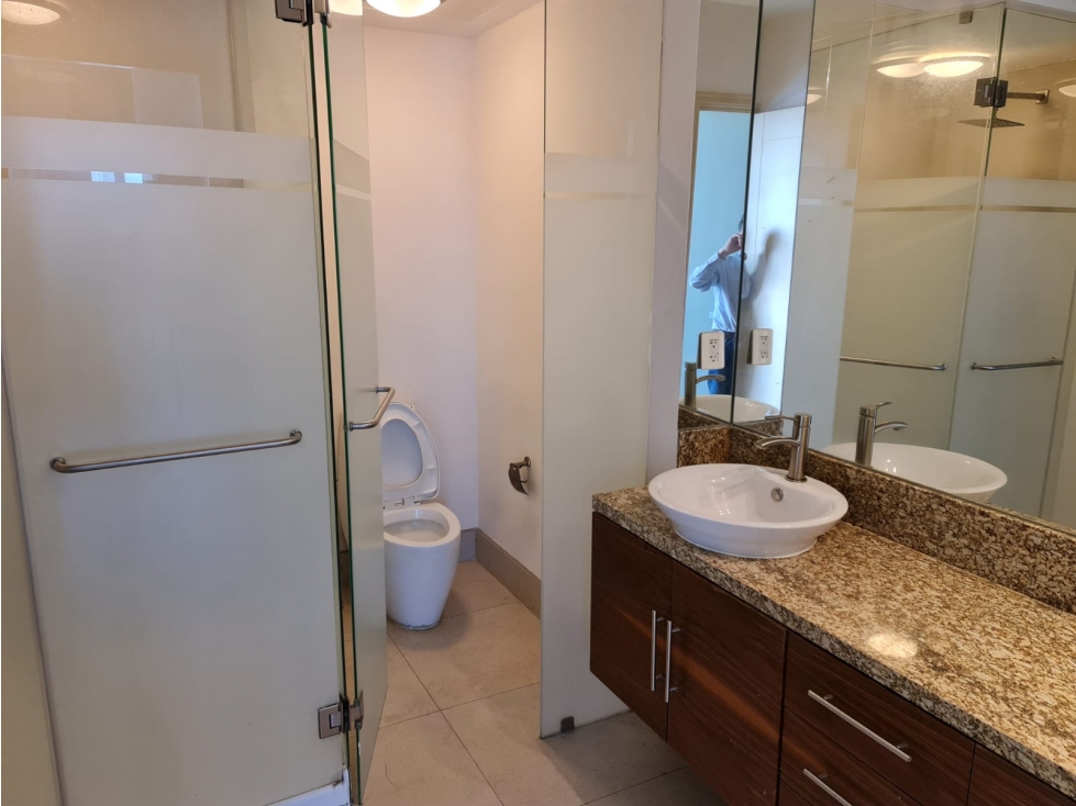 DEPARTAMENTO EN VENTA EN TORRE METROPOLITAN VALLE ORIENTE - 5