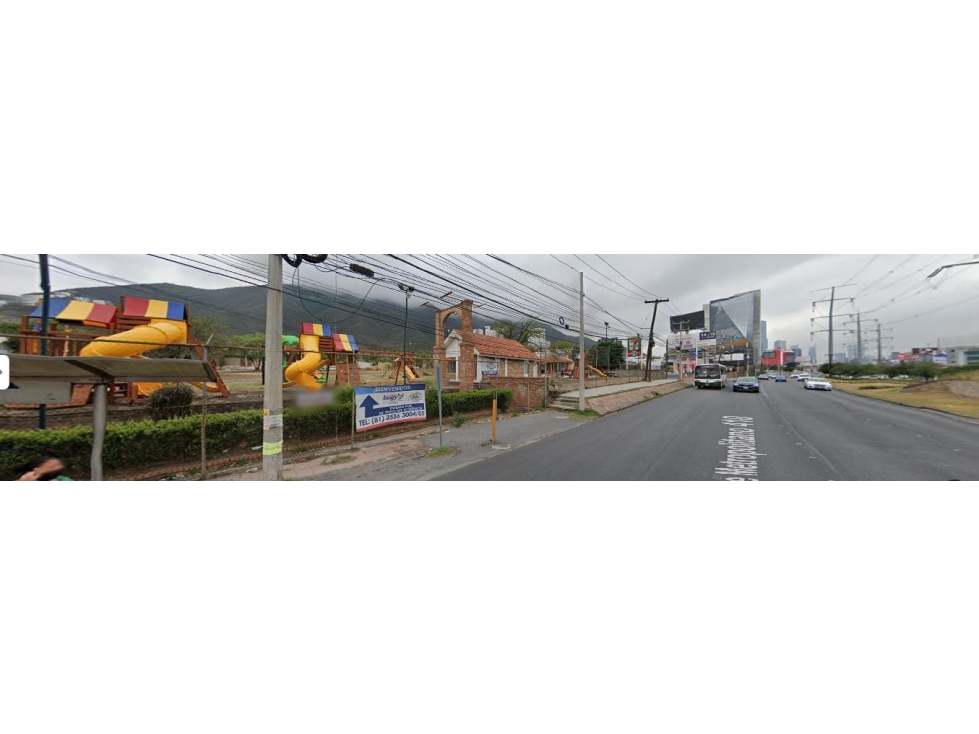 TERRENO EN RENTA AV LAZARO CARDENAS VALLE ORIENTE 1500 M2 O 5000 M 2 - 6