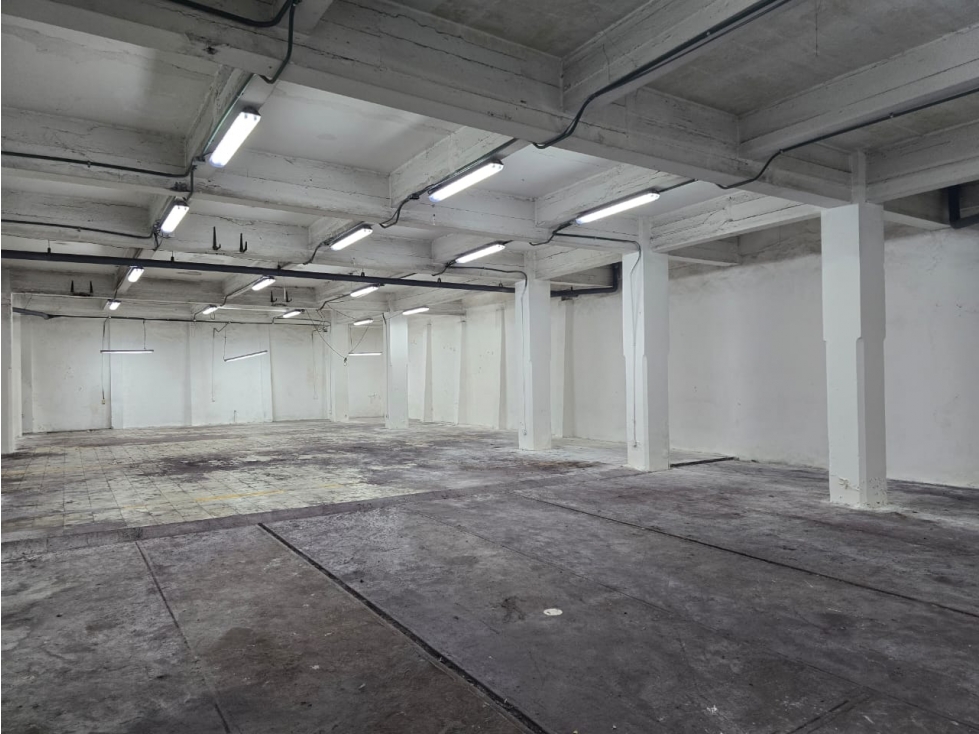 BODEGA EN RENTA CENTRO MTY CALLE ESCOBEDO 530 M 2 $ 47.000 - 4