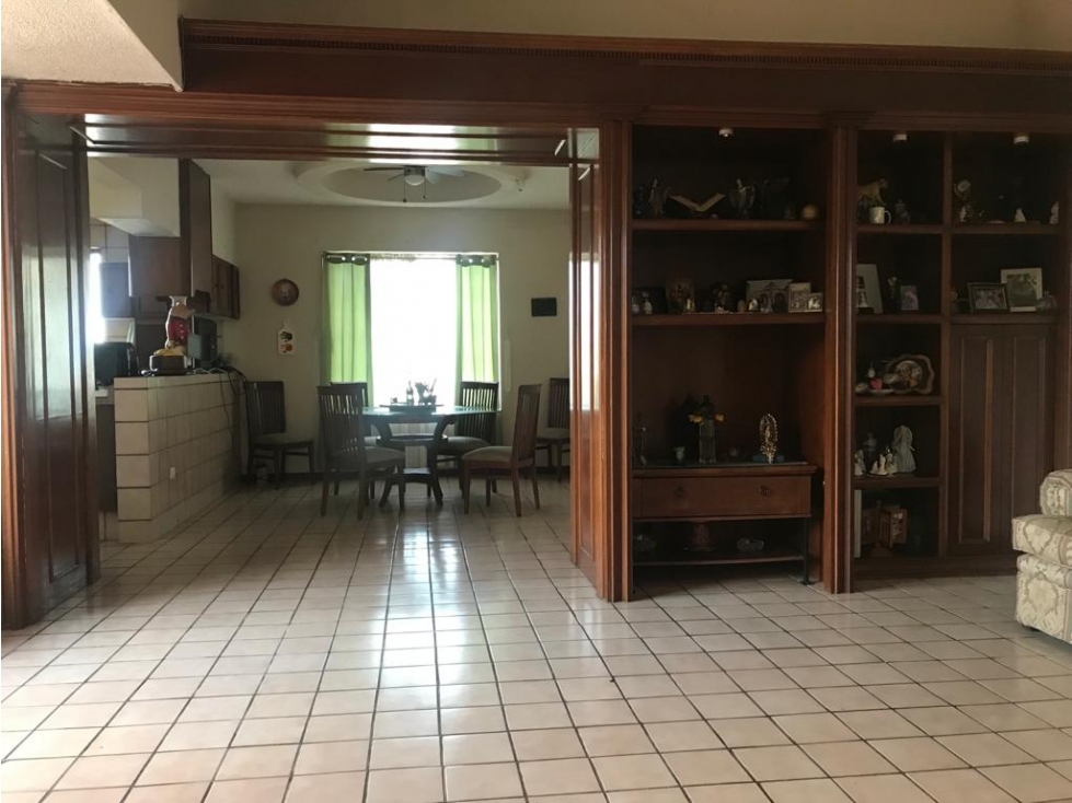 En Venta Residencia a Remodelar En Chipinque Esquina 1000 m 2 T — foto 6