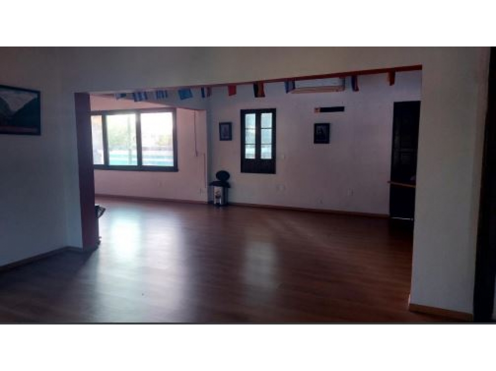 CASA CENTRO EN RENTA ESTILO COLONIAL AMPLIA Y ESPACIOSA 618 M 2 C - 6