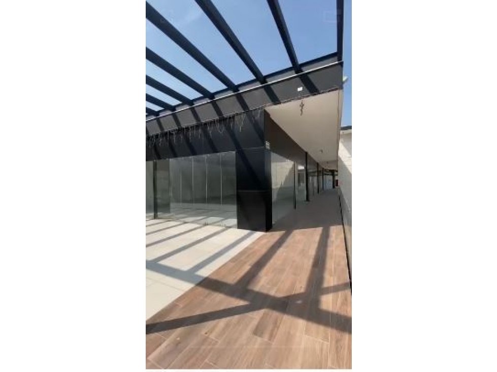 LOCAL TERRAZA EN DOMINIO CUMBRES PARA RESTAURANT BAR 180 M2 - 6