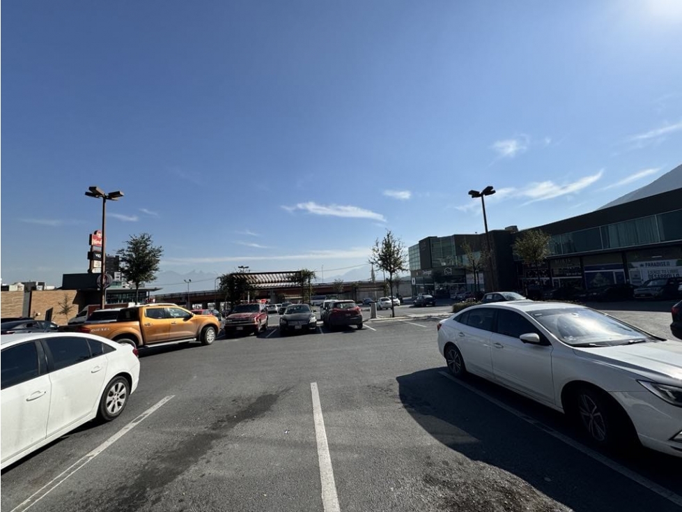 LOCAL RENTA SAN JERONIMO 142 M 2 PLANTA BAJA DOMINOS PIZZERIA — foto 6