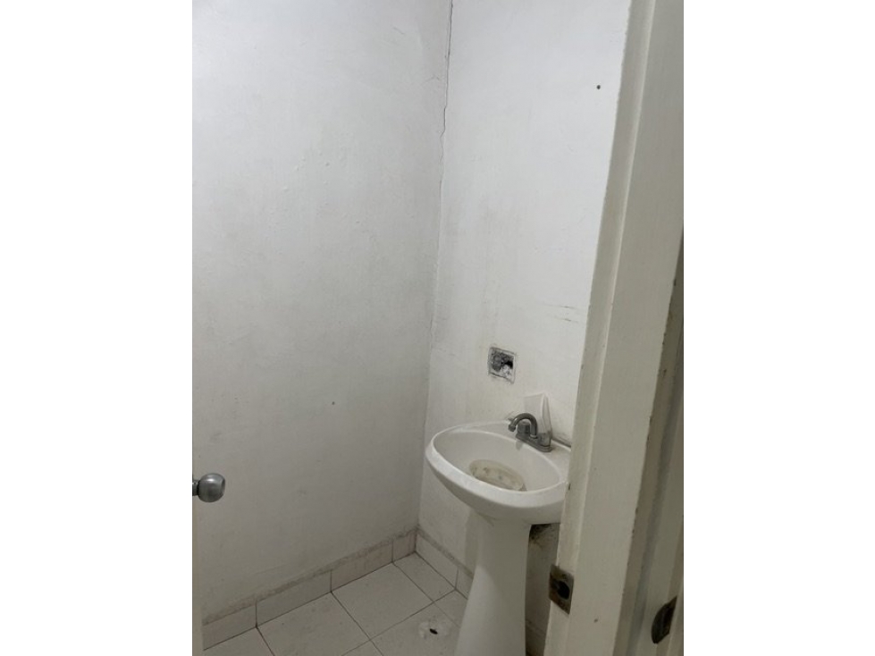 CONSULTORIO EN VENTA AREA MEDICA LOMA LARGA EN MONTERREY hz - 5