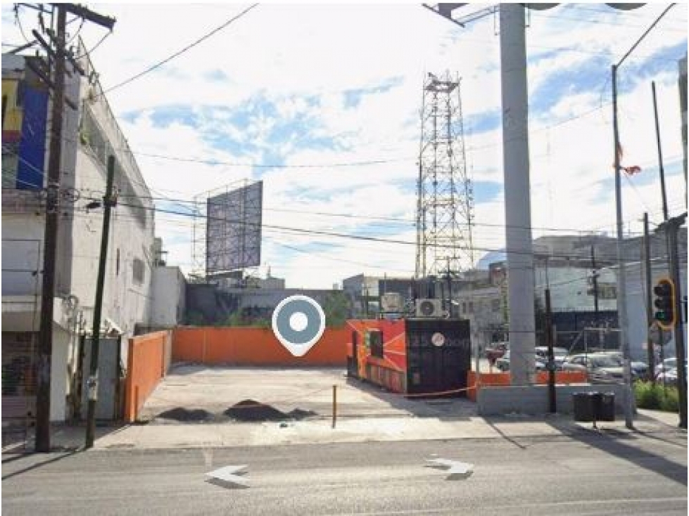 EXCELENTE TERRENO ESQUINA RENTA CENTRO AV PRINCIPAL 438 M2 $ 50 M — foto 5