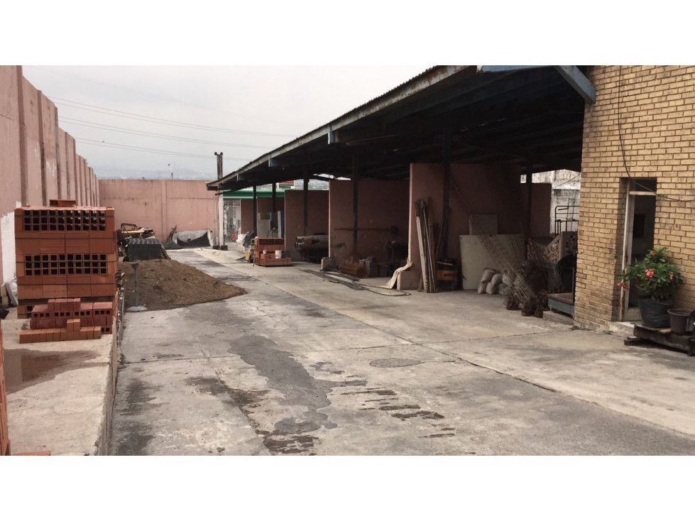 Bodega/Terreno en Renta en Monterrey 2202 m2 Av Principal $ 193.000 - 6