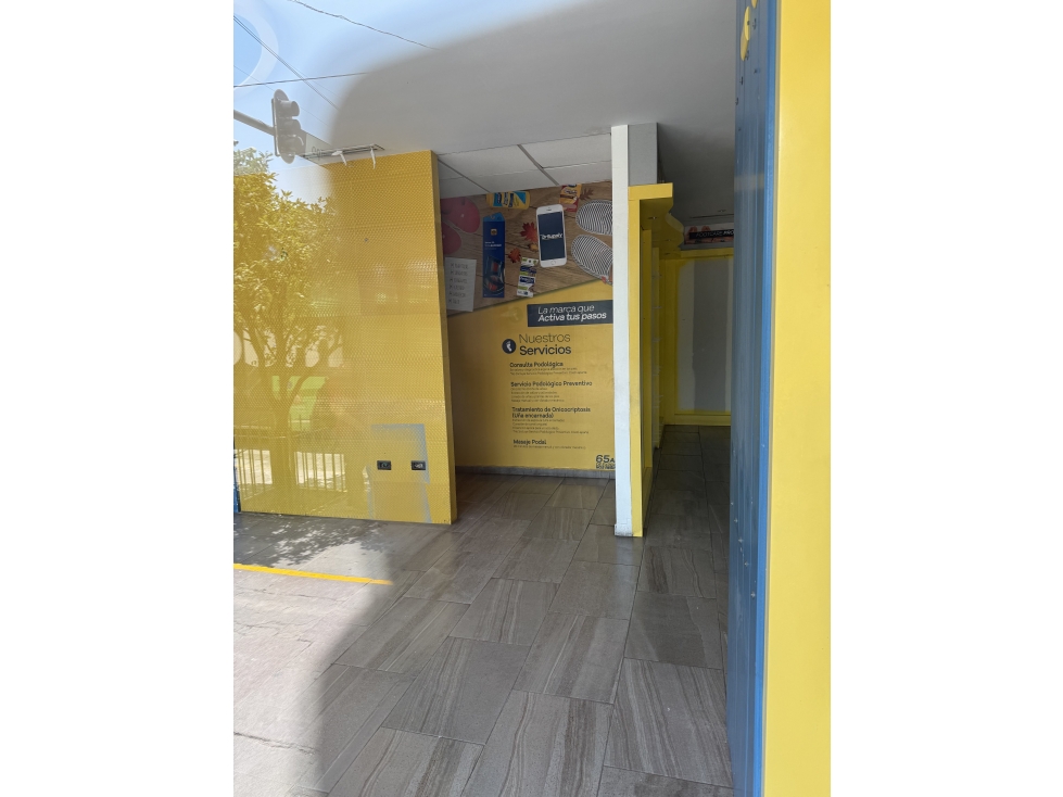 EXCELENTE LOCAL PLANTA BAJA CENTRO CONDOMINIO ACERO 103 M 2 $ 41.200 — foto 4