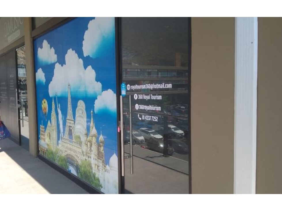 LOCAL COMERCIAL EN RENTA PLAZA VIA 02 SAN JERONIMO 52 M2 $ 24.100 — foto 2