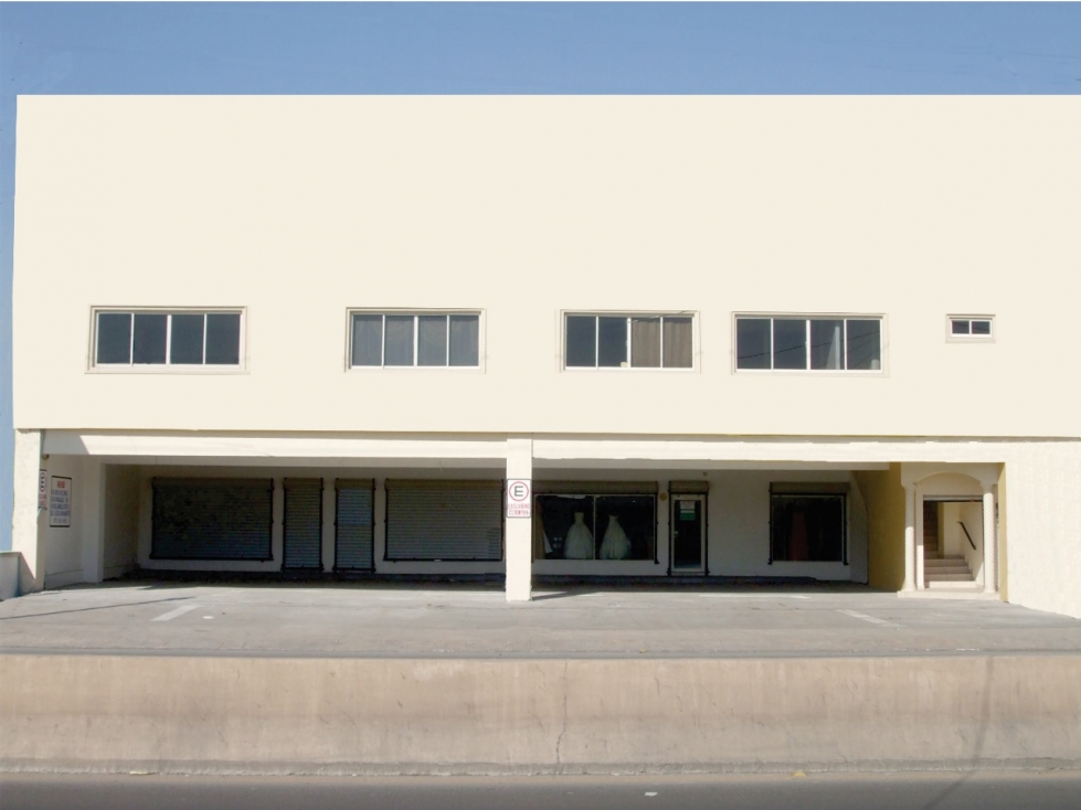 EDIFICIO EN VENTA EN AVE DIEGO DIAZ DE BERLANGA LSL - 1
