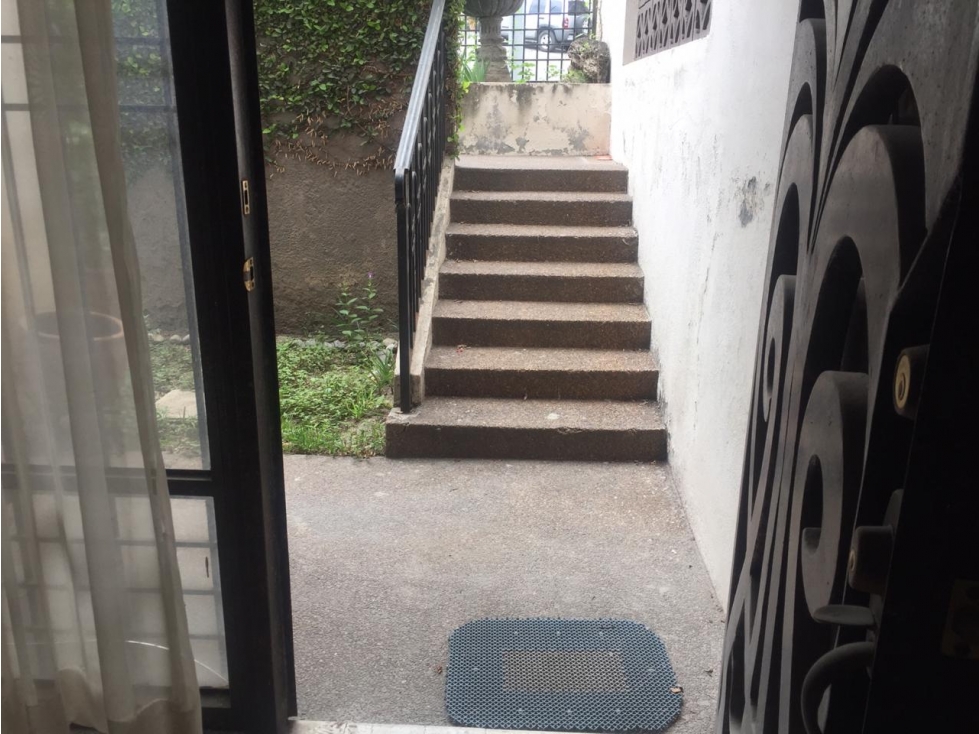 CASA EN VENTA EN CHEPEVERA EN AVENIDA NLC - 6