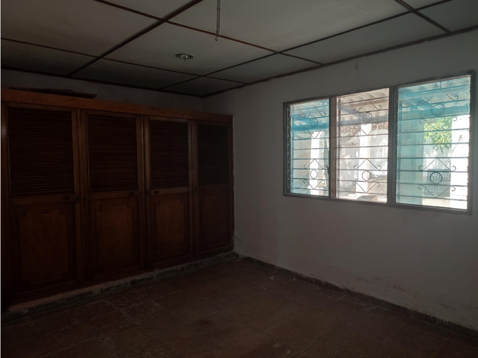 CASA AMPLIA EN ARRIENDO - 5
