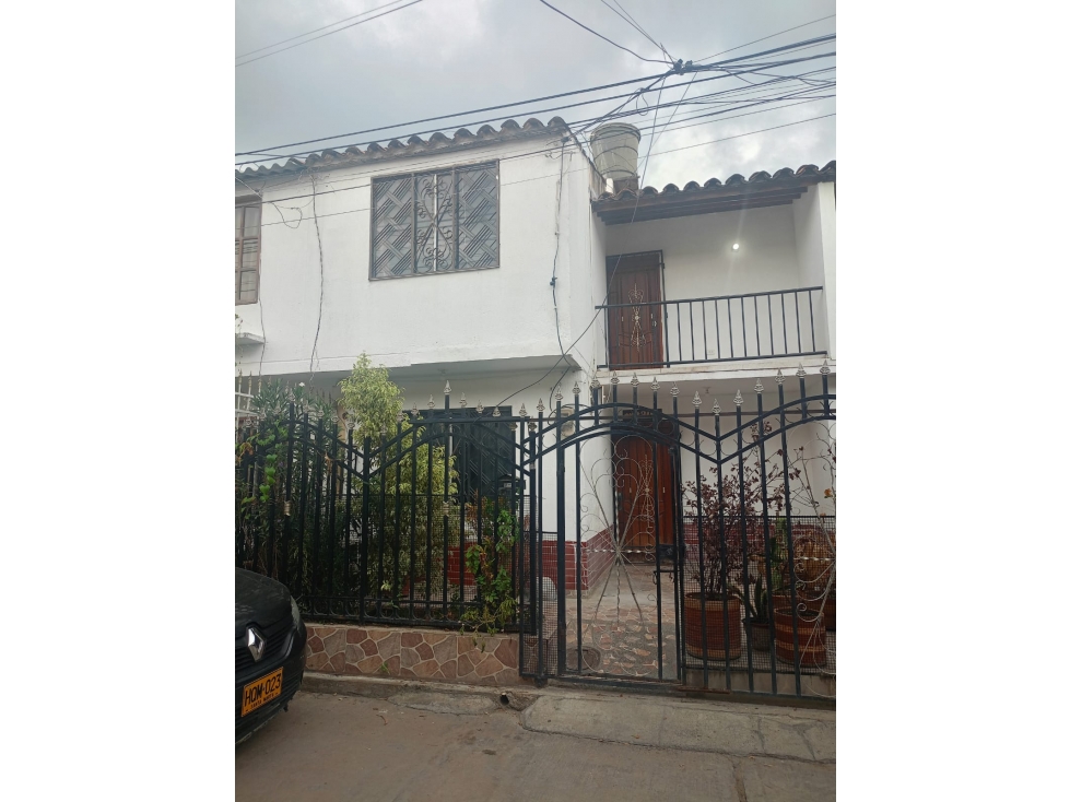 APARTAMENTO EN ARRIENDO