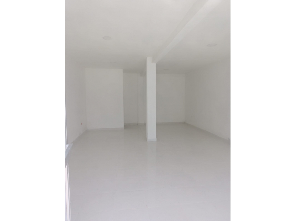 LOCAL EN ARRIENDO CIENAGA - 2