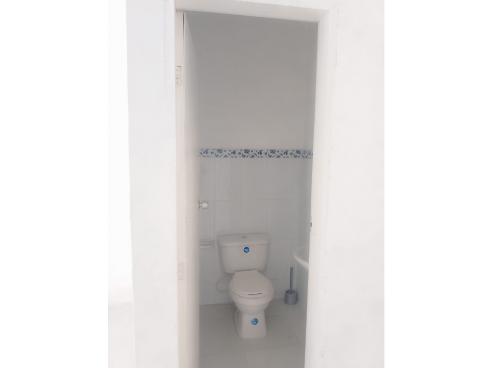LOCAL EN ARRIENDO CIENAGA - 3
