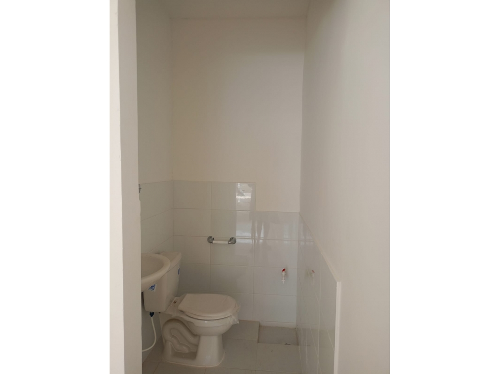 LOCAL EN ARRIENDO — foto 5