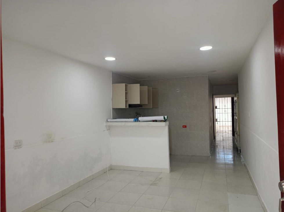 APARTAMENTO EN ARRIENDO — foto 2