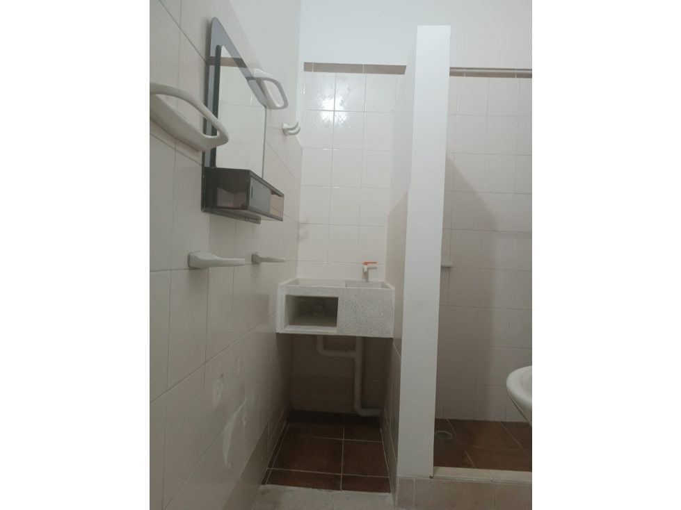 SE ARRIENDA APARTAESTUDIO EN EL BARRIO LLERAS RESTREPO CÚCUTA — foto 6