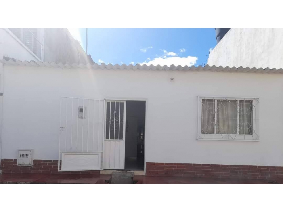 SE VENDE HERMOSA CASA EN LA PRIMERA ETAPA ATALAYA