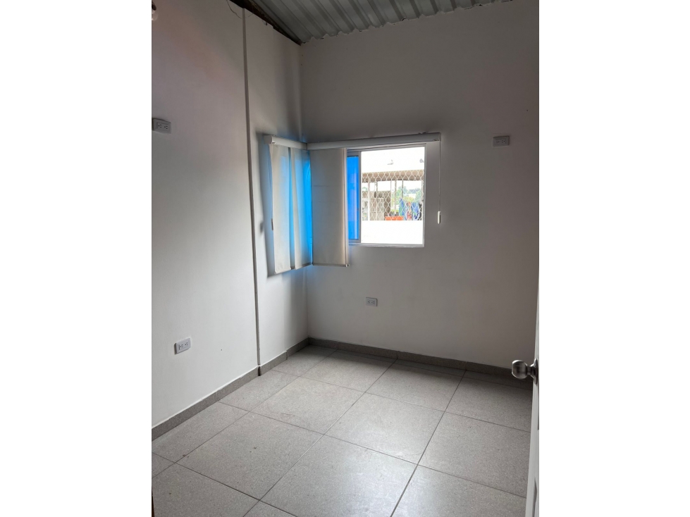 SE ARRIENDA APARTAMENTO EN EL BARRIO EL PARAMO 301 - 5