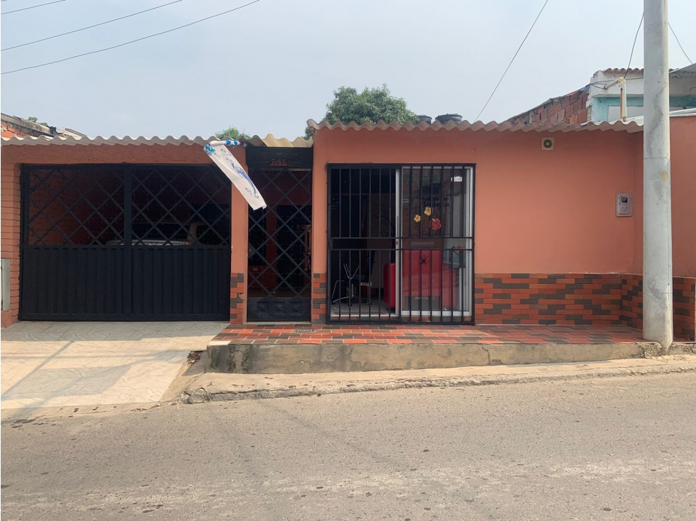 SE VENDE HERMOSA CASA EN LA PALMITA — foto 2