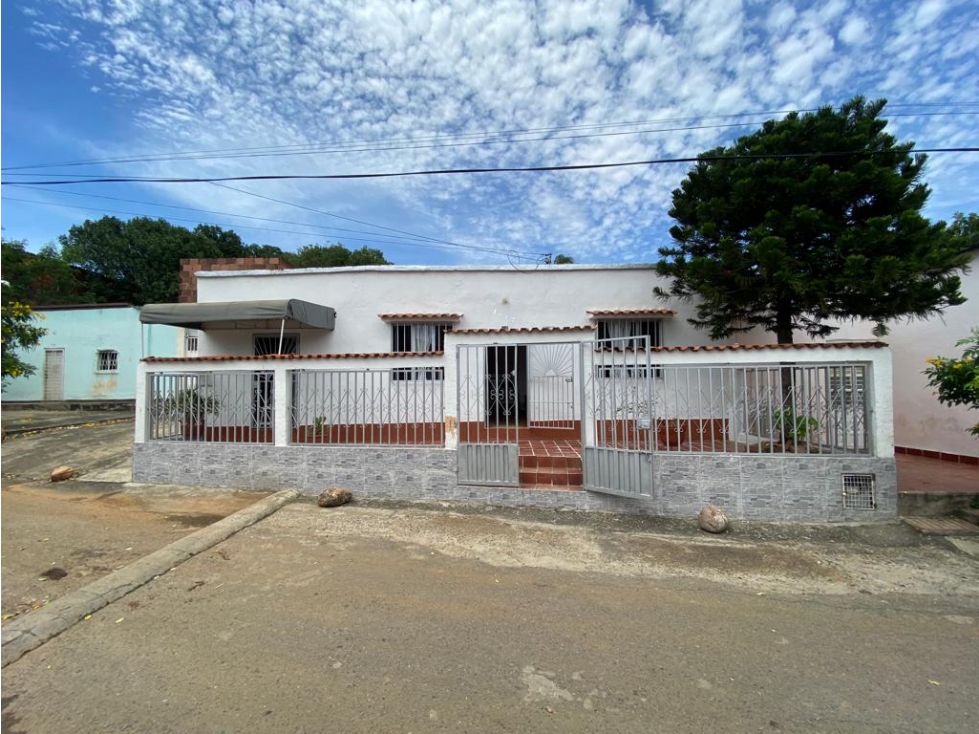 SE VENDE CASA EN EL BARRIO LOMITAS VILLA DEL ROSARIO — foto 2