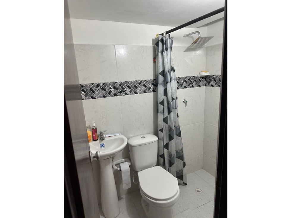 SE VENDE CASA EN URBANIZACION EN VILLA DEL ROSARIO — foto 3