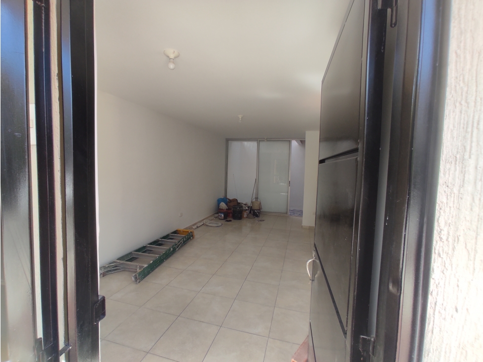 CASA RECIÉN REMODELADA TRES HABITACIONES EN VENTA — foto 6