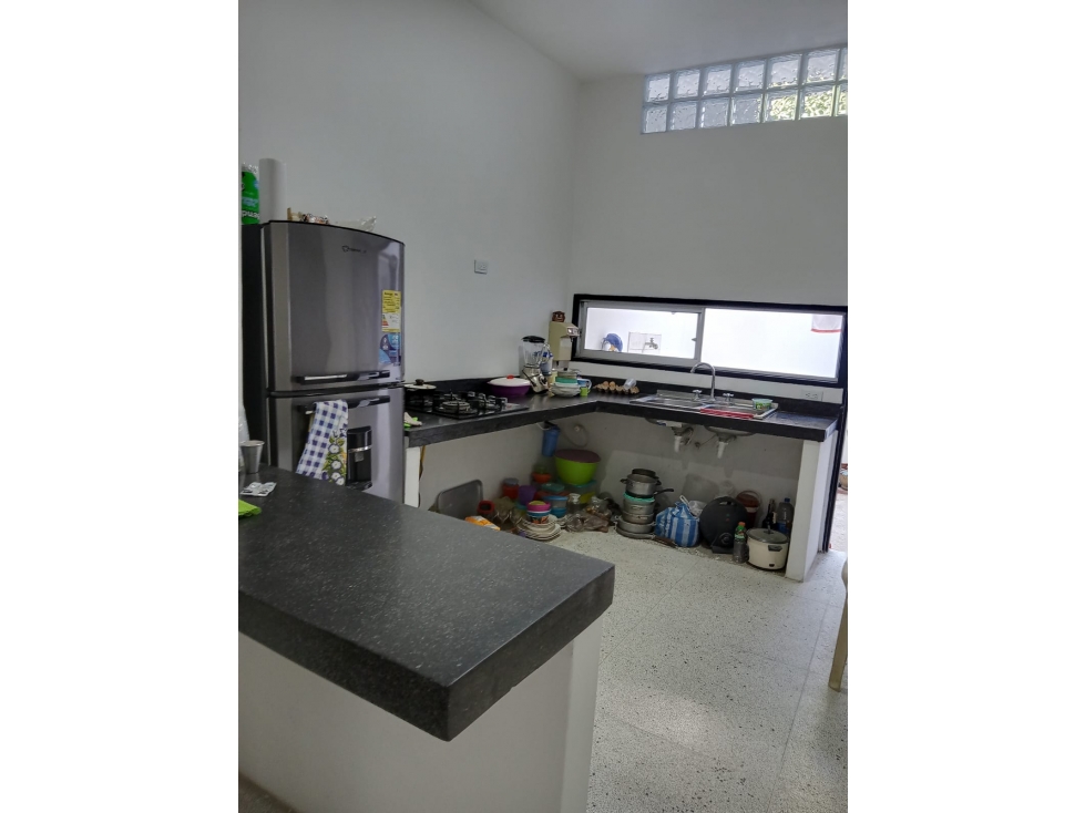 SE VENDE VIVIENDA DE DOS PISOS EN EL BARRIO PARAMO DE V/R — foto 6