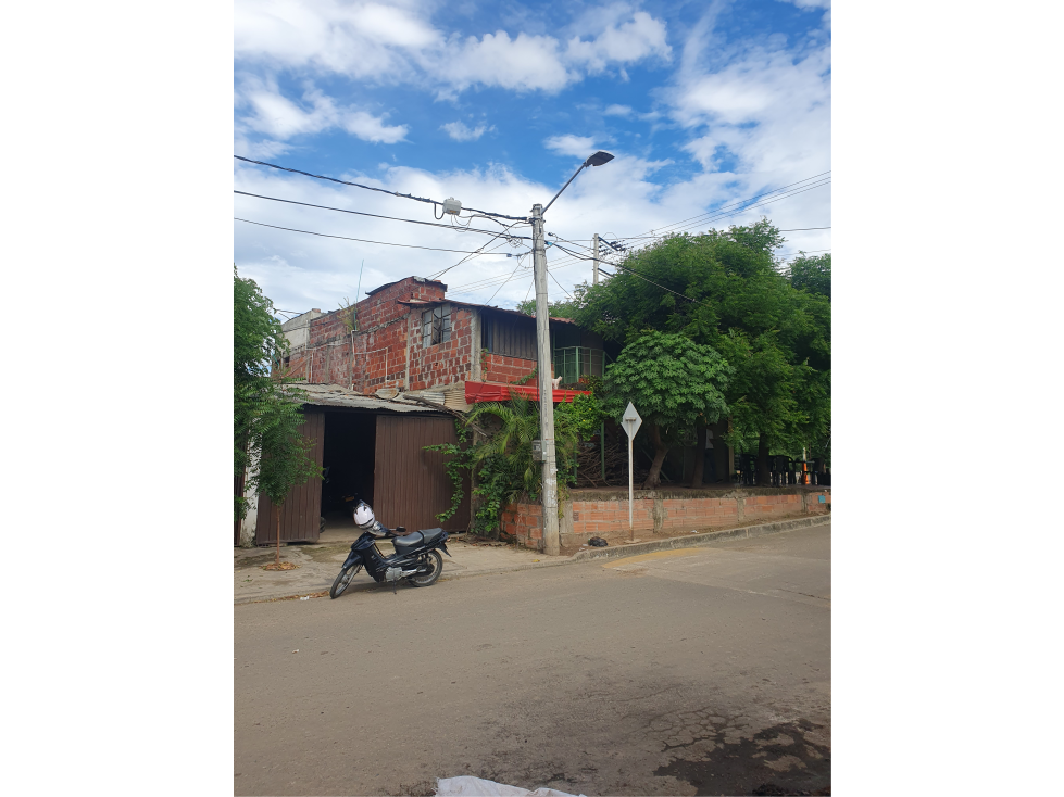 SE VENDE CASA ESQUINERA FRENTE A LA BOMBA DE CHAPARRAL EN PATIOS — foto 6