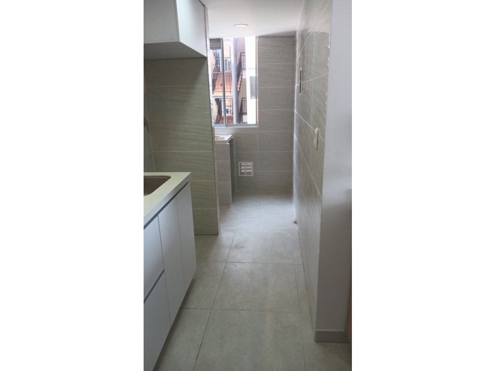 CONJUNTO CERRADO CATANIA APARTAMENTO 201 TORRE 4 - 3