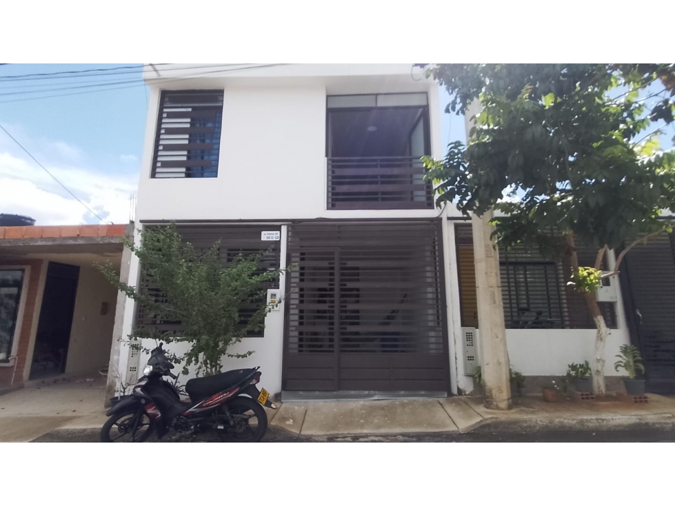 SE VENDE CASA EN URBANIZACION RINCON DE TRAPICHES