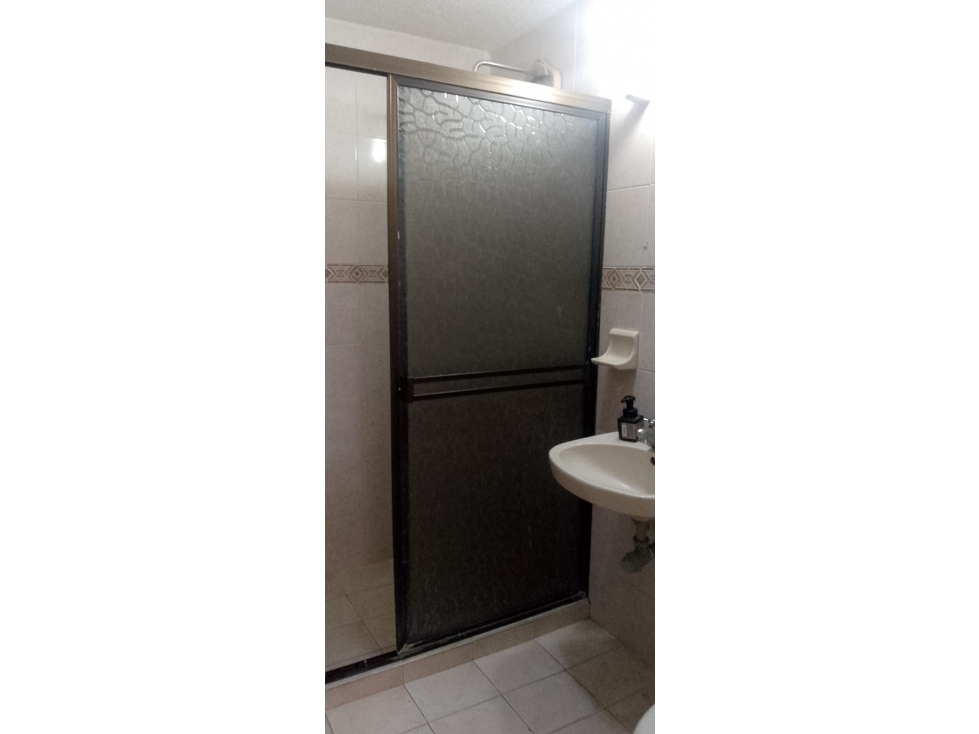 SE VENDE CASA EN PRADOS DEL ESTE — foto 3
